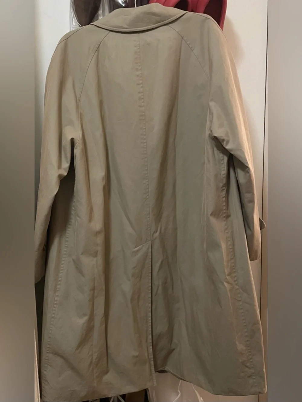 Burberry Beige Trench Coat - Picture 2 of 8